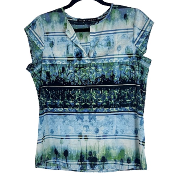 Ivanka Trump Semi-Sheer Career - Picture 5 of 7